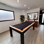Villa Tropical Chic - Private Pool & Billards *